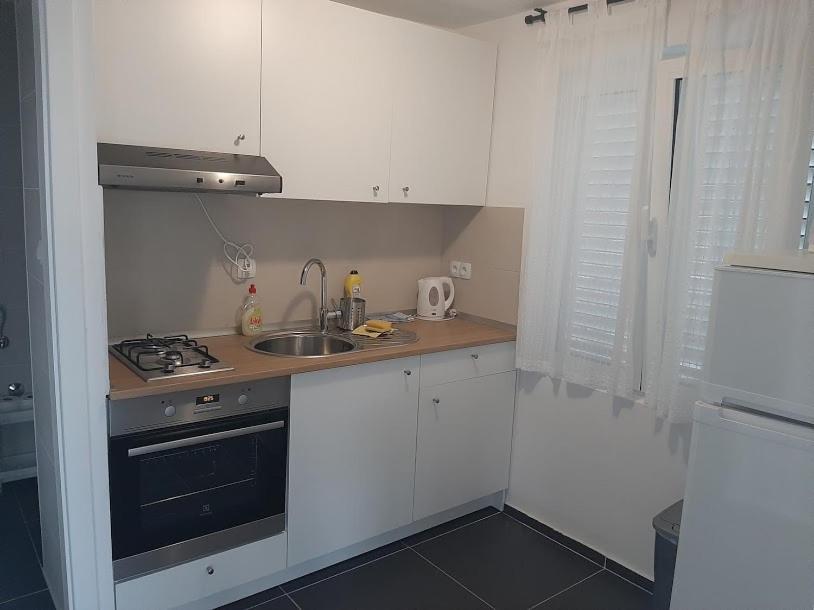 Tigrich Apartament Sveta Nedelja (Hvar)