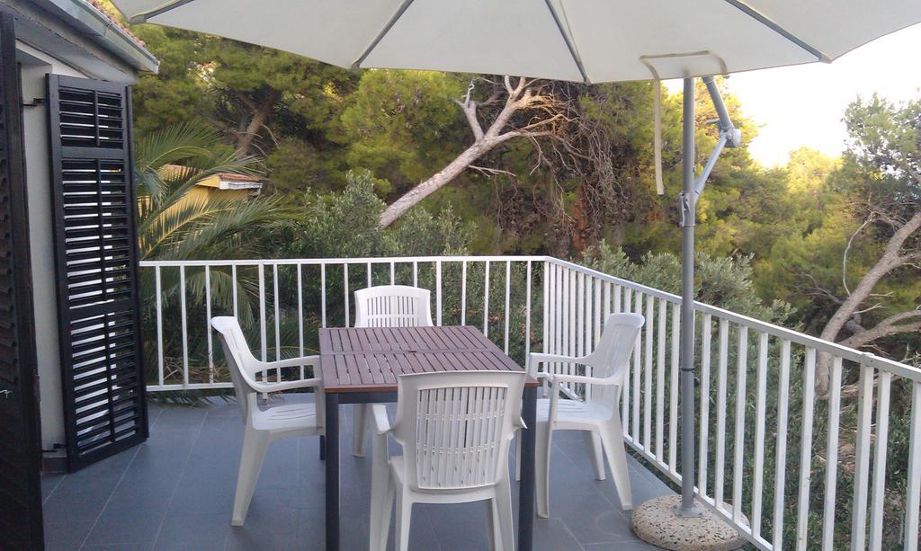 Apartament Tigrich Sveta Nedelja (Hvar)